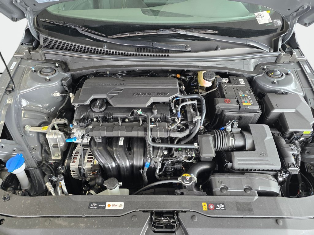 New 2026 Hyundai Elantra Sport FWD image 12
