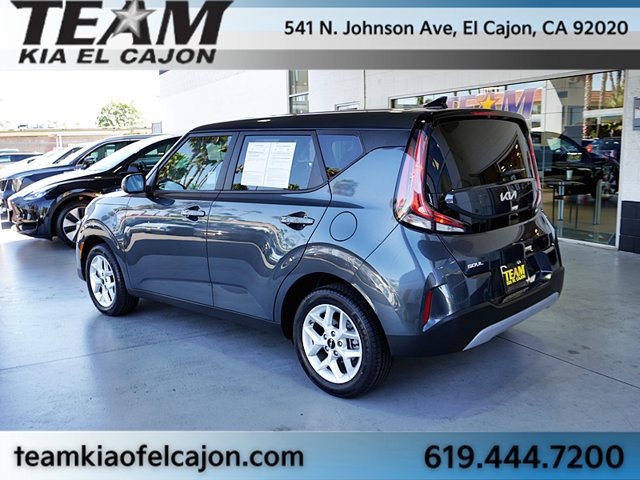 Certified 2025 Kia Soul LX w/ LX Technology Package FWD image 7
