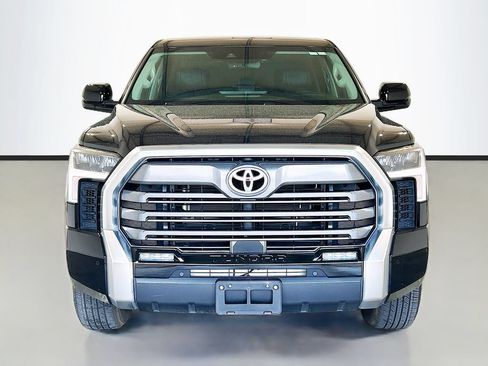 Used 2023 Toyota Tundra Limited w/ Power Package AWD/4WD image 2