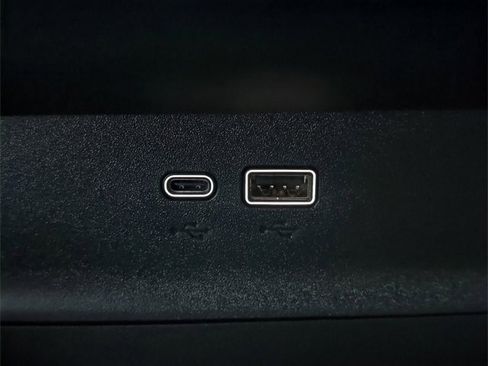 Used 2026 Chevrolet Equinox LT image 34