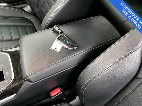 Used 2022 BMW M440i Coupe image 13