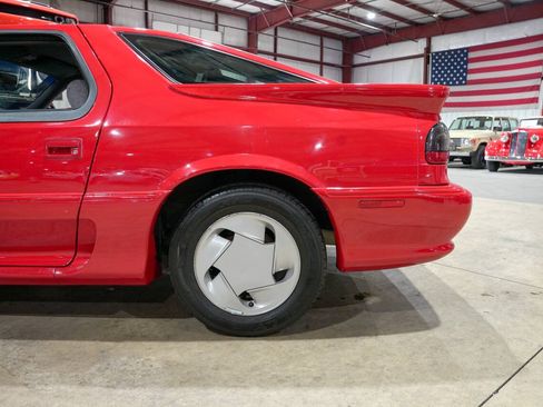 Used 1992 Dodge Daytona ES FWD image 5