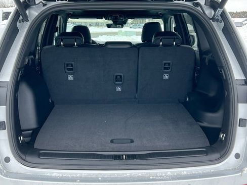 New 2026 Jeep Grand Cherokee Altitude image 33