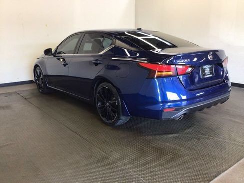 Used 2022 Nissan Altima 2.5 SR FWD image 4