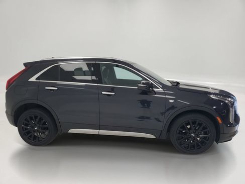 Used 2023 Cadillac XT4 Premium Luxury w/ Enhanced Visibility Package AWD/4WD image 4