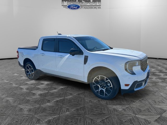 Certified 2026 Ford Maverick Lariat w/ 4K Tow Package AWD/4WD image 7