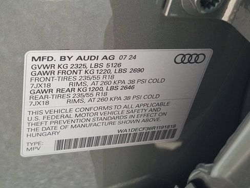 Used 2024 Audi Q3 2.0T Premium AWD/4WD image 31