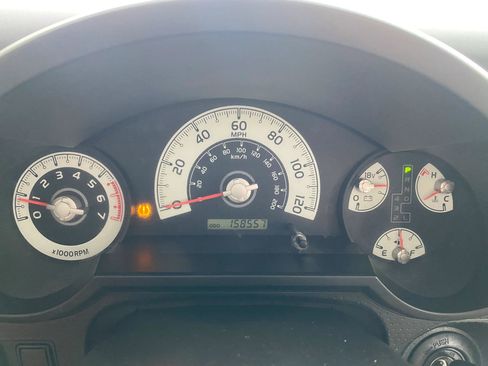 Used 2010 Toyota FJ Cruiser 4WD image 15