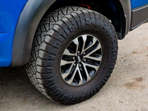 Used 2019 Ford F150 Raptor w/ Equipment Group 802A Luxury AWD/4WD image 64