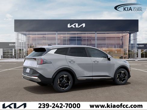 New 2026 Kia Sportage EX FWD image 6