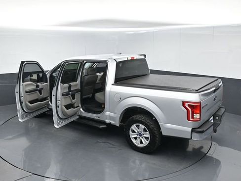 Used 2015 Ford F150 XLT w/ Trailer Tow Package RWD image 54
