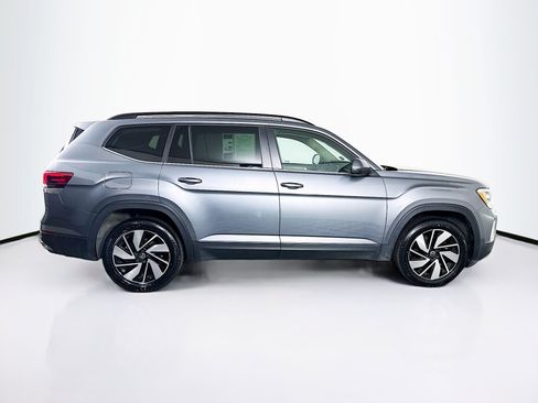 Used 2025 Volkswagen Atlas SE AWD/4WD image 10