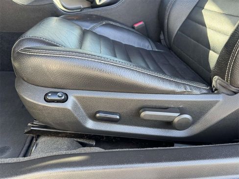 Used 2011 Ford Mustang Premium w/ 203A Rapid Spec Order Code image 17