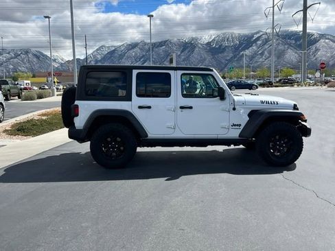 Used 2021 Jeep Wrangler Unlimited Sport AWD/4WD image 8