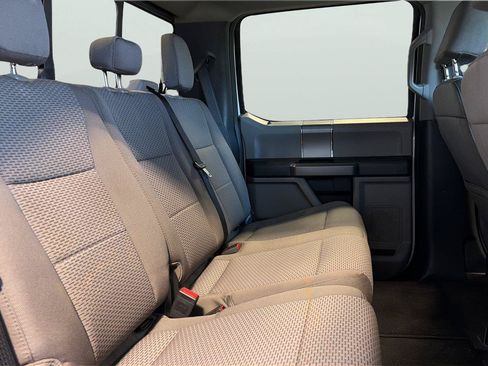 Used 2022 Ford F350 XLT w/ XLT Premium Package AWD/4WD image 15