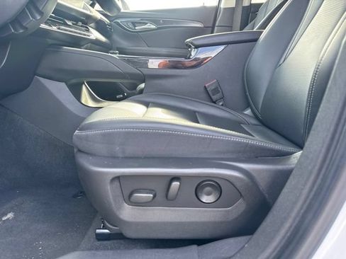 Used 2024 Buick Envision Preferred AWD/4WD image 18