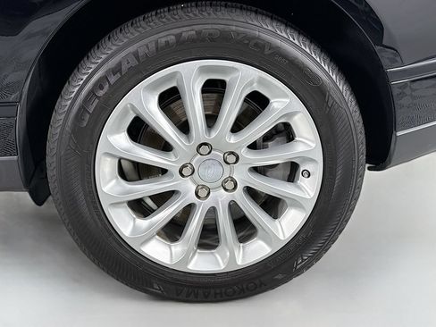 Used 2020 Land Rover Range Rover HSE AWD/4WD image 33