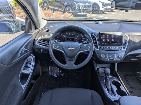 Used 2023 Chevrolet Malibu LS FWD image 15