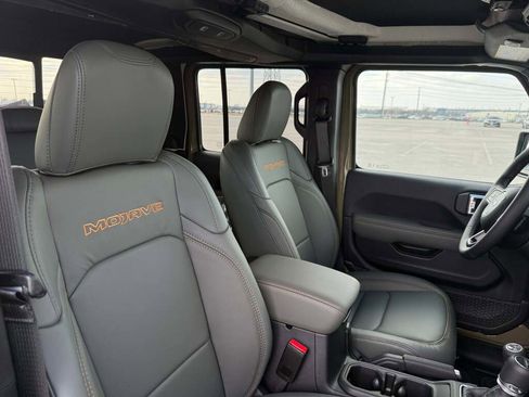 New 2026 Jeep Gladiator Mojave image 25