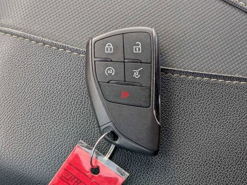 Used 2024 Chevrolet Traverse RS w/ LPO, Floor Liner Package AWD/4WD image 33