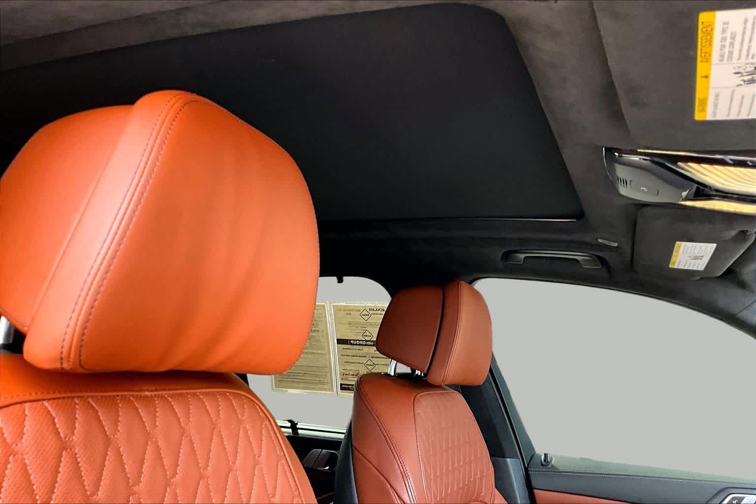 Used 2024 BMW X5 M60i AWD/4WD image 14