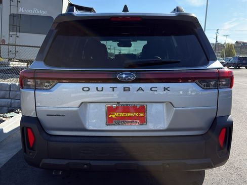 New 2026 Subaru Outback Limited image 4