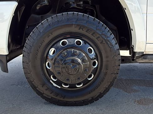 Certified 2024 RAM 3500 Limited w/ Night Edition image 32