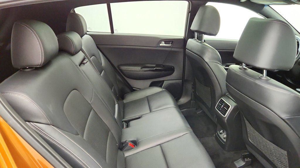 Used 2021 Kia Sportage S w/ S AWD Premium Package image 22