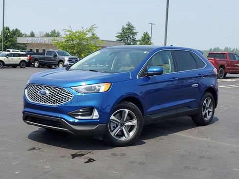 Certified 2024 Ford Edge SEL w/ Convenience Package AWD/4WD image 38