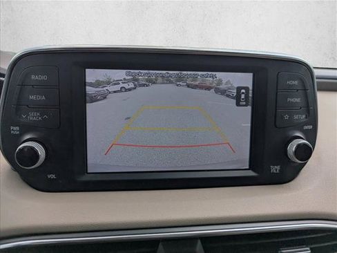 Used 2020 Hyundai Santa Fe SEL w/ Convenience + Premium Package FWD image 17