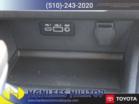 Used 2025 Nissan Altima 2.5 SV FWD image 21