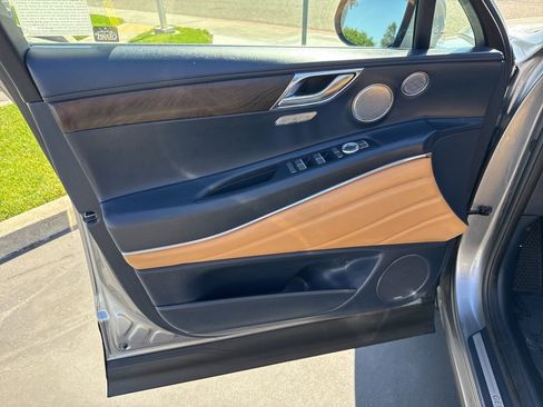 Used 2023 Genesis GV80 2.5T w/ Prestige 20" Package image 22