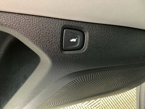 Used 2020 Acura RDX AWD w/ Advance Package image 19