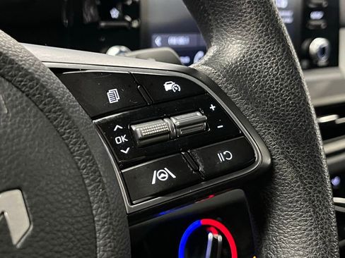 Used 2024 Kia Seltos LX image 23