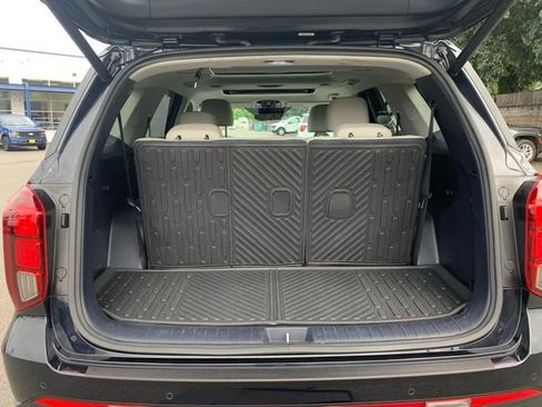 Certified 2024 Hyundai Palisade Limited image 6