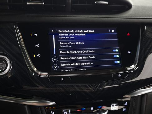 Certified 2023 Cadillac XT6 Premium Luxury w/ Technology Package AWD/4WD image 35