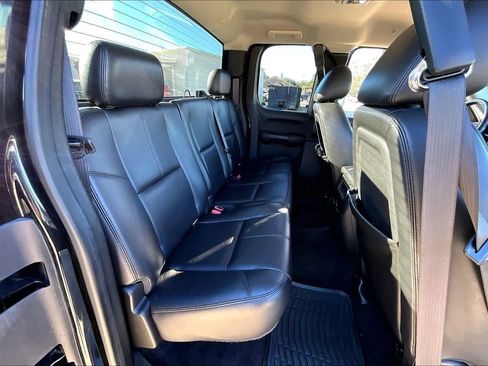 Used 2010 GMC Sierra 1500 SLT image 17