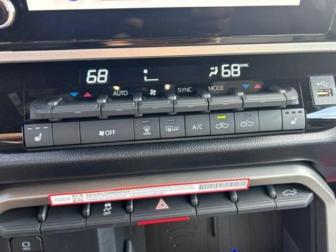Used 2025 Toyota Tundra SR5 w/ SR5 Premium Package AWD/4WD image 18