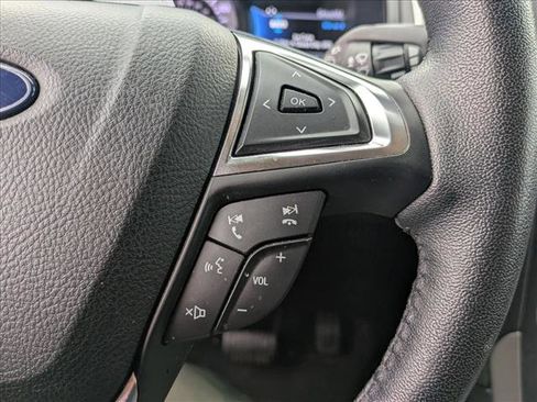 Used 2022 Ford Edge SEL w/ Convenience Package image 15