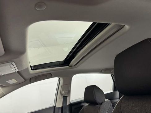 Used 2024 Honda Accord EX image 31