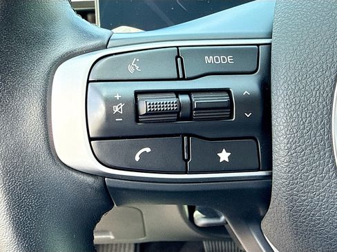 Used 2025 Kia K5 EX FWD image 36