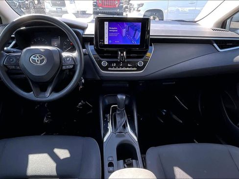 Used 2023 Toyota Corolla LE image 14