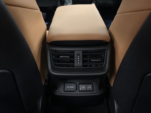 Used 2024 Lexus ES 350 Ultra Luxury w/ Accessory Package (Z2) image 29