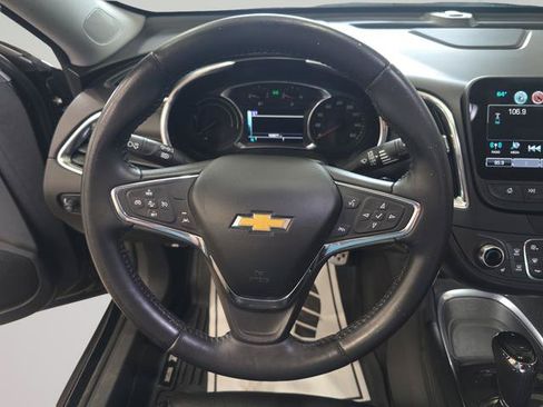 Used 2016 Chevrolet Malibu Hybrid w/ Leather Package FWD image 14
