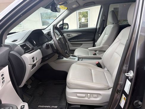 Used 2023 Honda Ridgeline RTL-E image 10