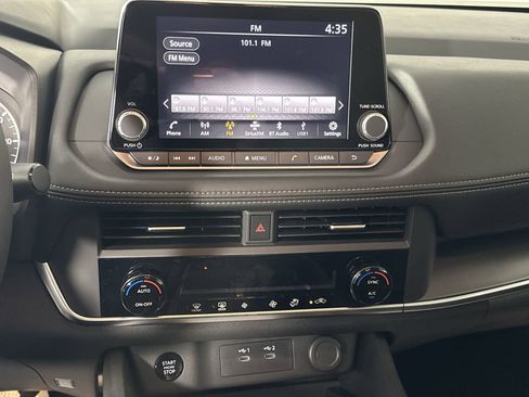 New 2026 Nissan Rogue SV AWD/4WD image 21