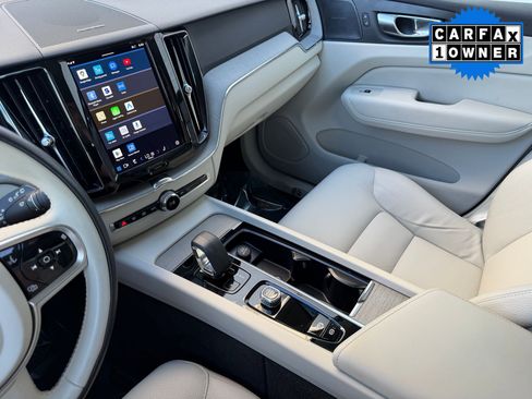 Used 2023 Volvo XC60 B5 Plus w/ Protection Package Premier image 28