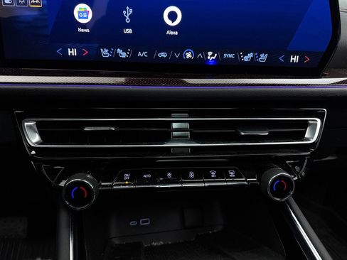 Used 2024 Chevrolet Traverse RS w/ LPO, Floor Liner Package image 25