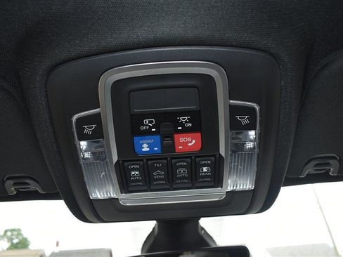 Used 2019 RAM 1500 Big Horn AWD/4WD image 23