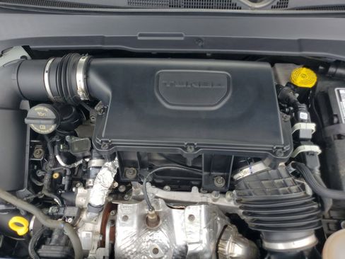 Used 2025 Jeep Compass Limited image 8